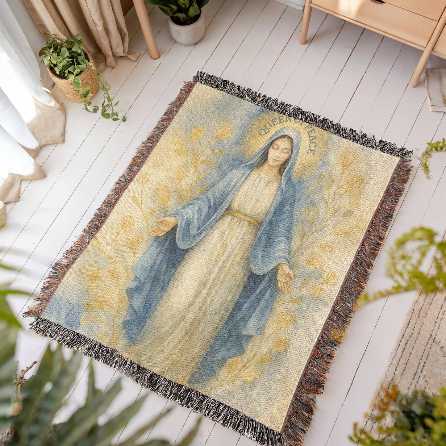Woven Blanket "Queen of Peace"